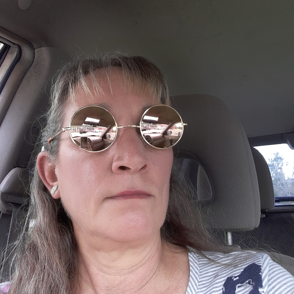 Round Rose Gold Pink Sunglasses - Picture 5 of 6